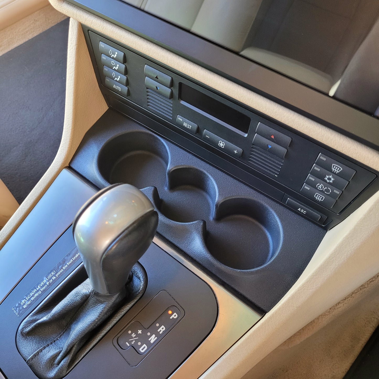 BMW E39 Triple Front Cup Holder